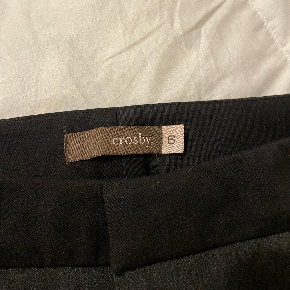 Like new two-tone Crosby straight leg pants- size 6 - Picture 5 of 8
